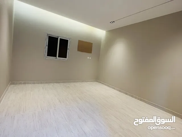 198 m2 5 Bedrooms Apartments for Sale in Jazan Al Shate'a