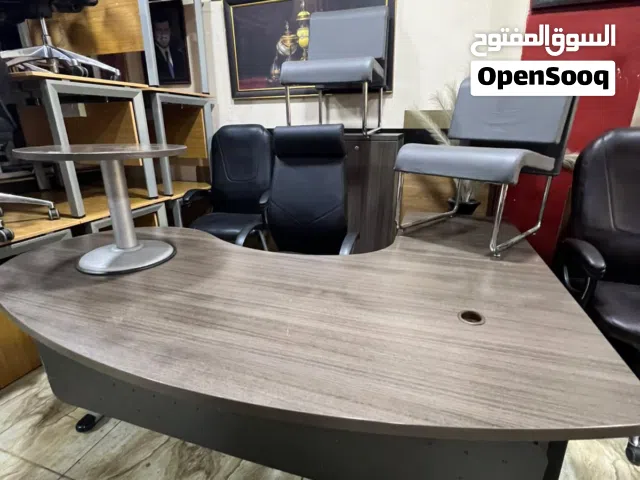 مكتب مستعمل صناعة تركية بحالة الجديد