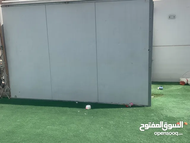 ستور أنا نظيف " الأرض 3 متر طول 2 قصر الصدر