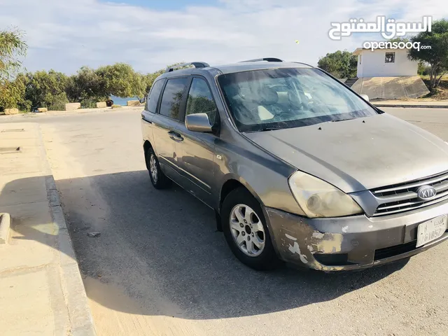 Used Kia Carnival in Al Khums