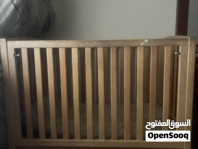 سرير أطفال