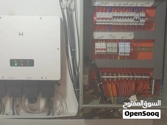 مهندس تركيب منظومات الواح طاقة شمسية وبطاريات ليثيوم
