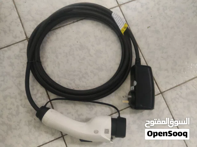 شاحن متنقل صيني جديد ماركة BYD   الاصلي قوة 8 الى 10 امبير مخصص للسيارات الكهربائية و الهجينة