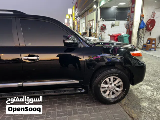 2012 Toyota Land Cruiser GXR