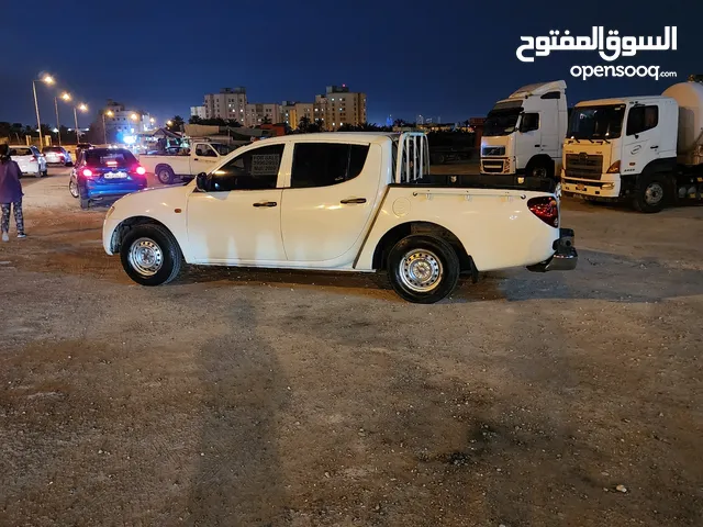 Used Mitsubishi L200 in Central Governorate