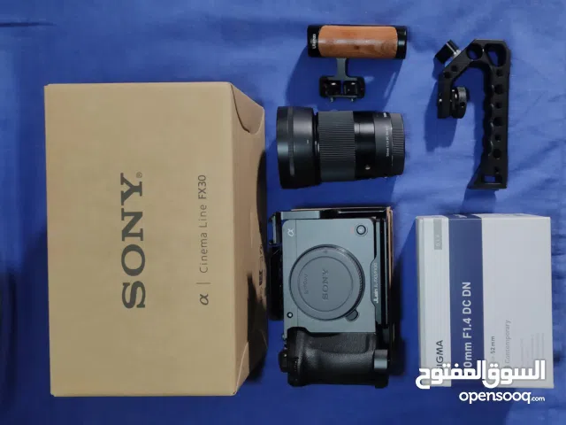 Sony fx30 Cinema camera for sale serious buyer can contact