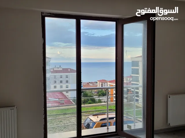فرصة عقارية شقة مطلة على البحر في طرابزون