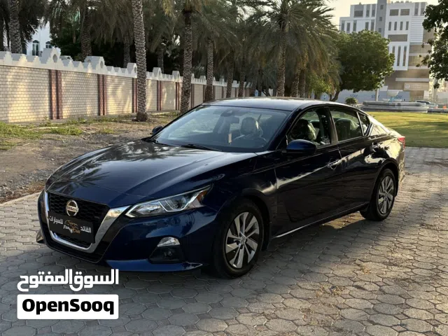 2021 نيسان التيما S