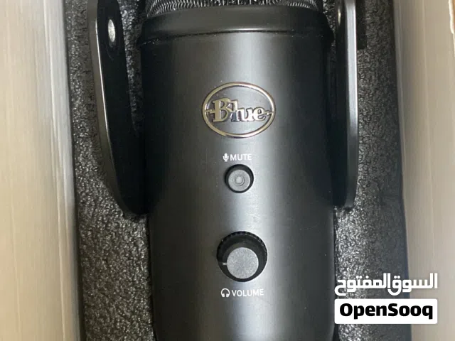 مايكروفون احترافي Blue Yeti للبيع