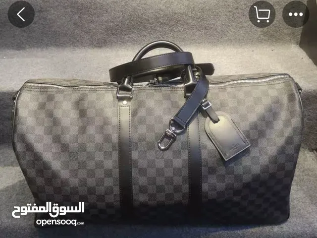 حقائب لويس فيتون نسائية للبيع في عُمان - شنط نسائية : حقيبة يد نسائية, ظهر:  أفضل سعر