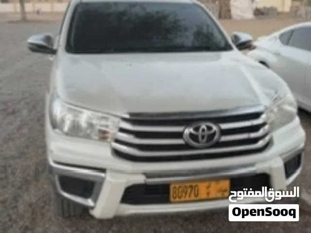 Used Toyota Hilux in Al Sharqiya