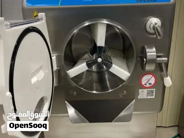 للبيع ماكينات صناعة ايسكريم ايطاليه