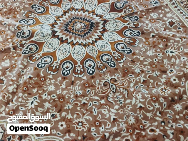 بساط جديد بورقته