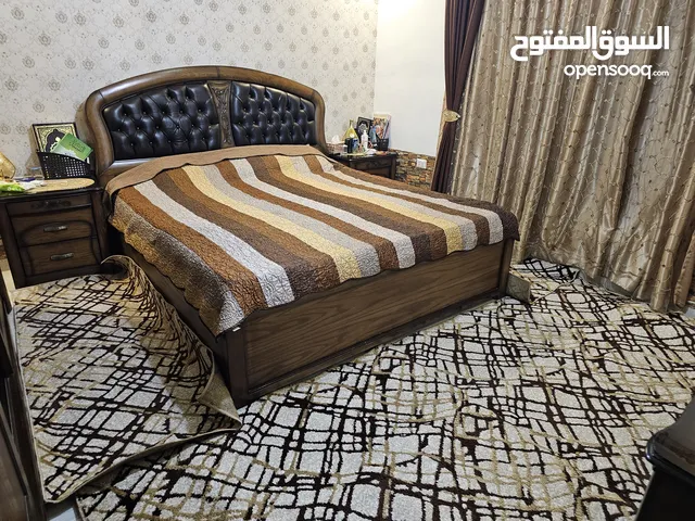 لقطة للبيع غرفة نوم البطة خشب زان ثقيل بسعر مميز