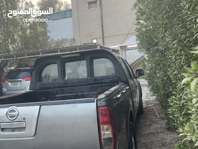 Used Nissan Navara in Al Ahmadi