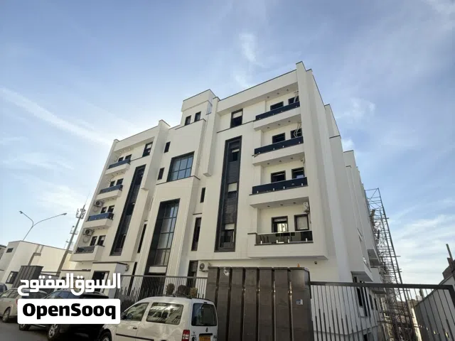 210 m2 5 Bedrooms Apartments for Sale in Tripoli Al-Seyaheyya