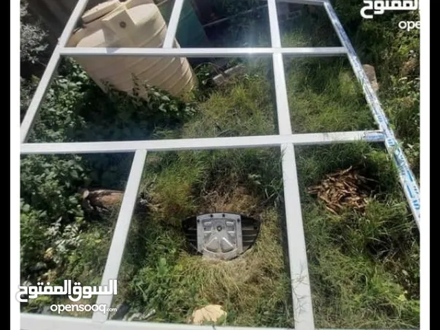 معدات تجارية