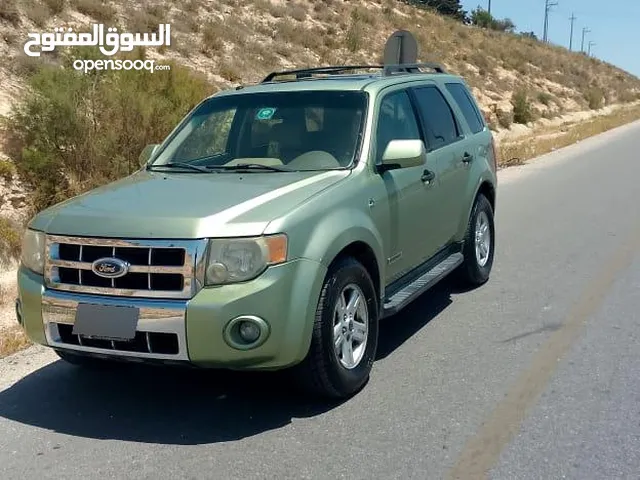 فورد اسكيب هايبرد موديل 2008 دفع رباعي فورويل 4×4 الفحص مرفق فل كامل مع فتحة ليمتد سعة المحرك 2300 م