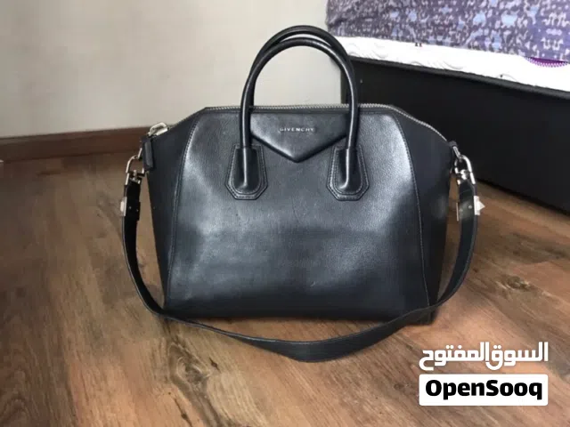 Givenchy Antigona Medium Leather Satchel Bag