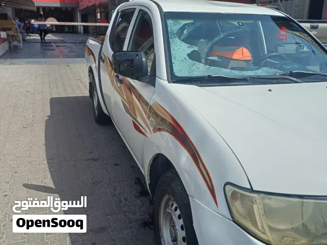 2015 ميتسوبيشي L200 Single Cab GL