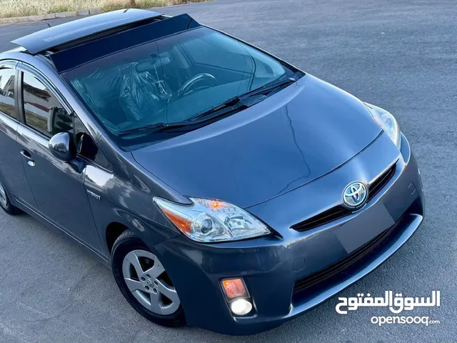 تويوتا بريوس بطاريه مركزيه بحاله الوكاله بسعر مغري