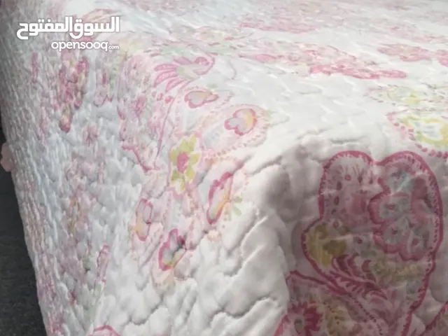 تخت للبيع بحالة الوكالة