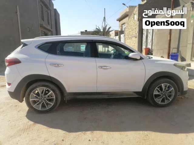 توسان بيضاء 2018