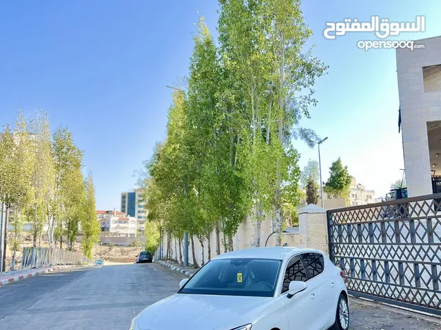 سيات ليون. 2020