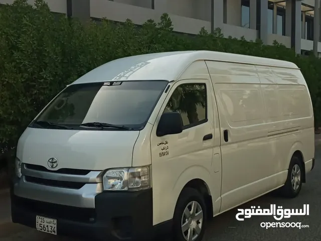 Used Toyota Hiace in Farwaniya