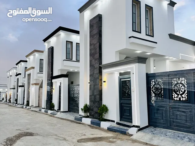 180 m2 3 Bedrooms Townhouse for Sale in Tripoli Khallet Alforjan