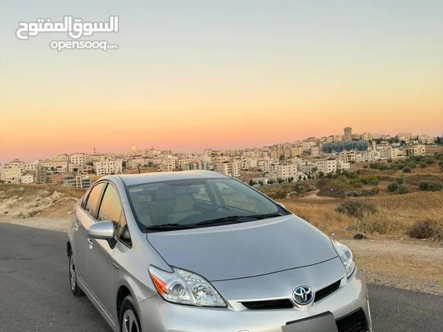 Used Toyota Prius in Amman