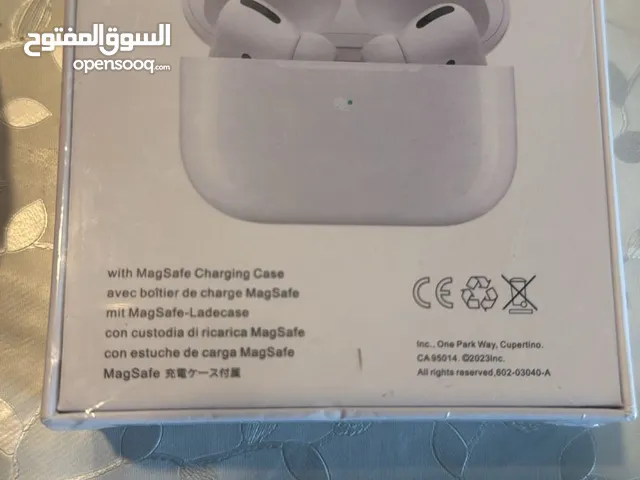 سماعات ابل