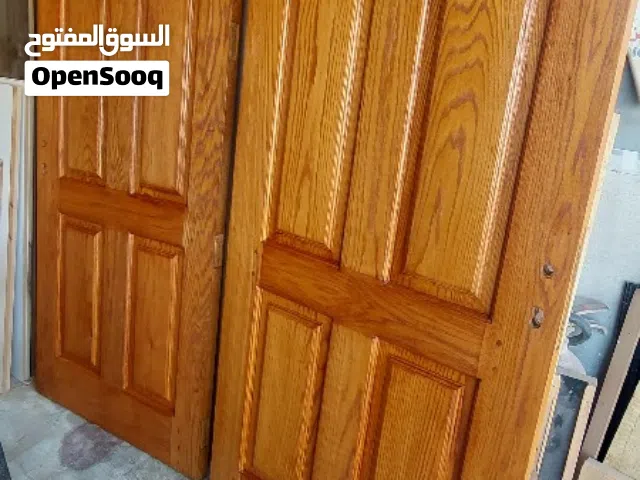 للبيع خمسة ابواب خشب اوك امريكي جديد   البيع لعدم الحاجة  البيع بنصف القيمة جديد