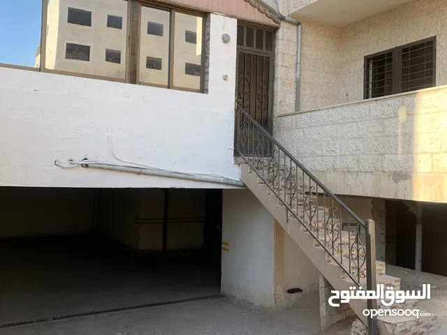 180 m2 4 Bedrooms Apartments for Sale in Amman Sports City