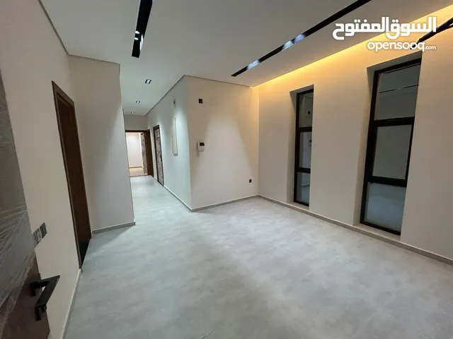 180 m2 5 Bedrooms Apartments for Rent in Al Madinah Alaaziziyah