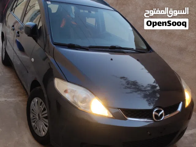 2005 مازدا CX-5 Akera