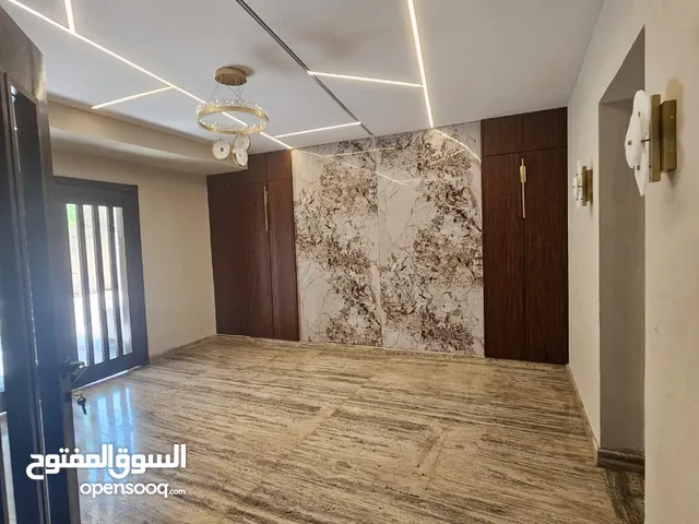 172 m2 5 Bedrooms Apartments for Sale in Jeddah Ar Rawdah