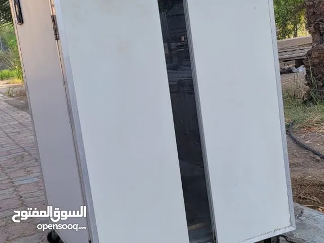 فقاسة طيور ودواجن جديدة