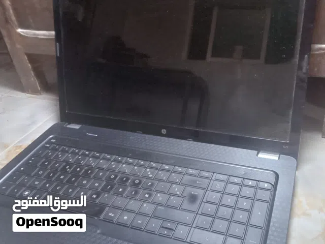 الشاشة: 17.3 بوصة بدقة 1600×900 HD+ كلافي