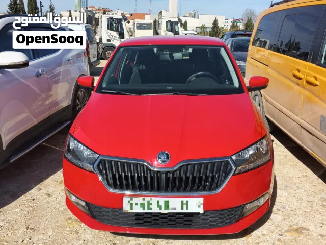 Skoda fabia 2022 أصل اتوماتيك) عداد حقيقي/   30000.    بحالة الوكالة