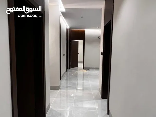 120 m2 5 Bedrooms Apartments for Rent in Tabuk Al safa