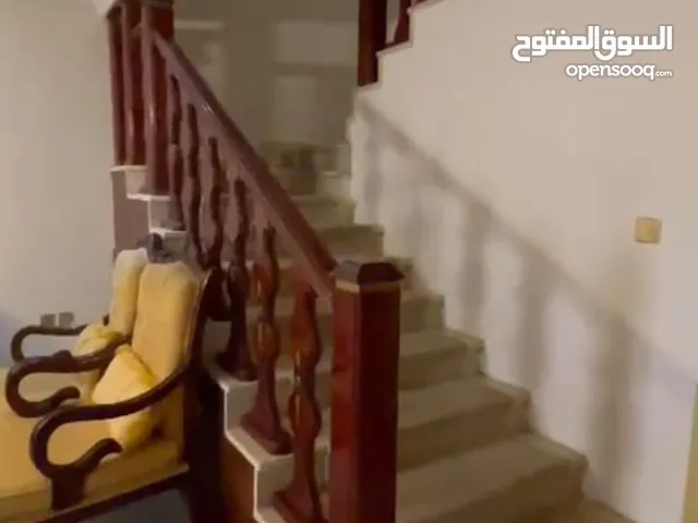 320 m2 3 Bedrooms Villa for Rent in Amman Khalda