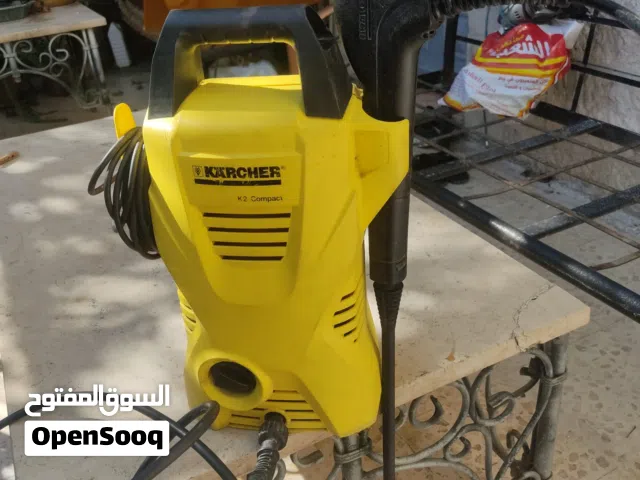 مضخة غسيل سيارات كارتشر المانية مواصفاتها في الصور شبه جديدة