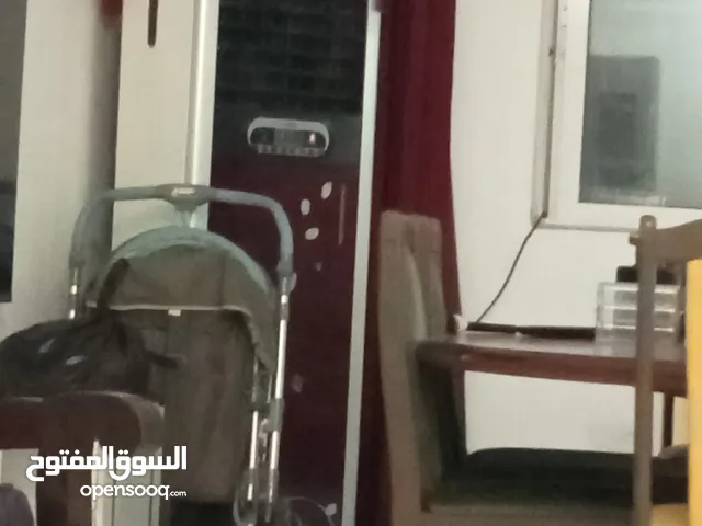 السلام عليكم كيفكم يخوان عندي اثاث بيت للبيع