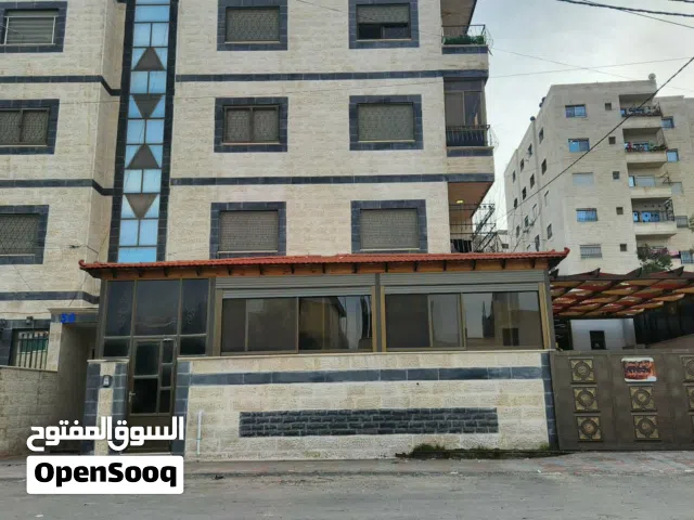 شقة أرضية 3 مداخل منهم 2 مستقل وعلى شارعين بسعر لقطة