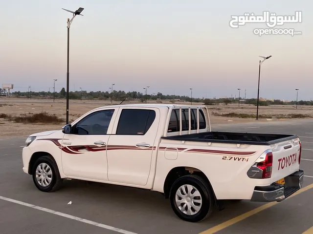 Used Toyota Hilux in Al Batinah