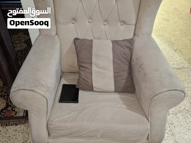 طقم كنب + 3 تخوت خشب مستعمل