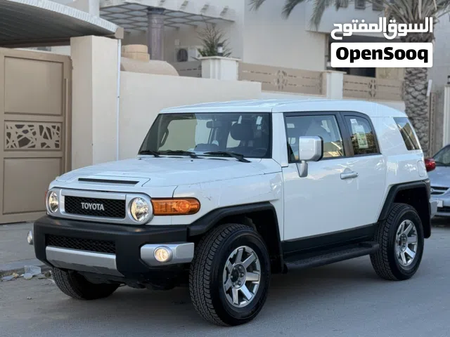 2022 تويوتا FJ Standard