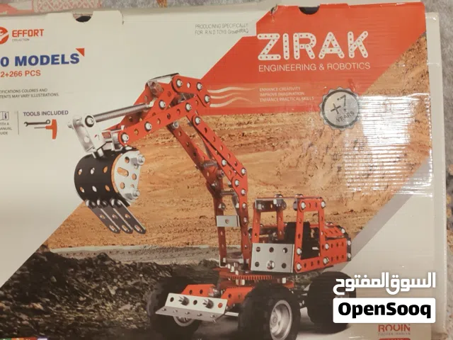العاب تركيب وبناء لعبة تقوم بتشكيل سيارة حسب الكتلوك يجي وياها ولعبة ثانية ليگو