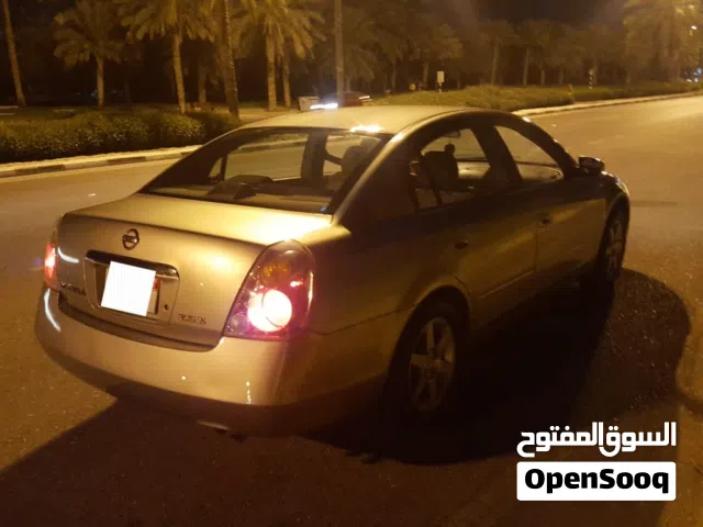 2025 نيسان التيما Standard